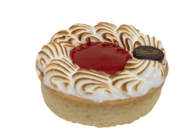 Italiaanse merinque tartelet aardbei